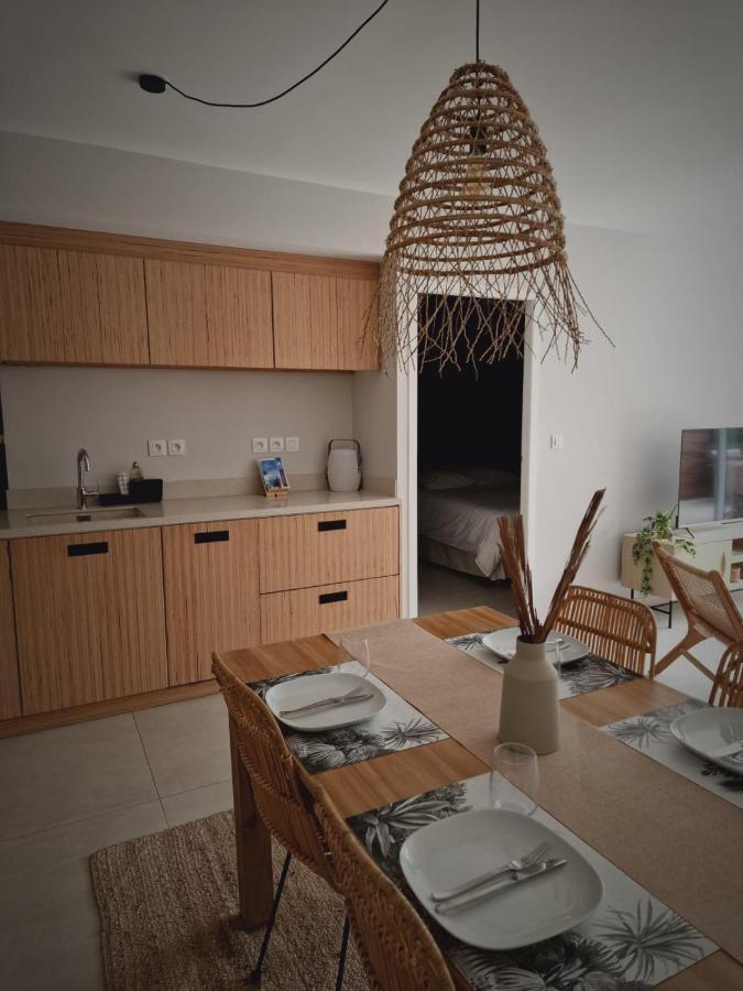 - Giens 1 4 Personnes Jardin Plancha Parking Prive - Olivier *